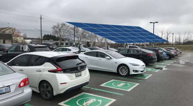 solar carport for recharging electric vehicles