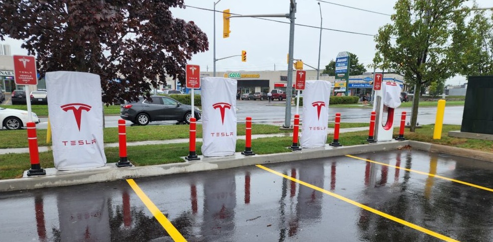 Tesla Supercharger station in Mississauga