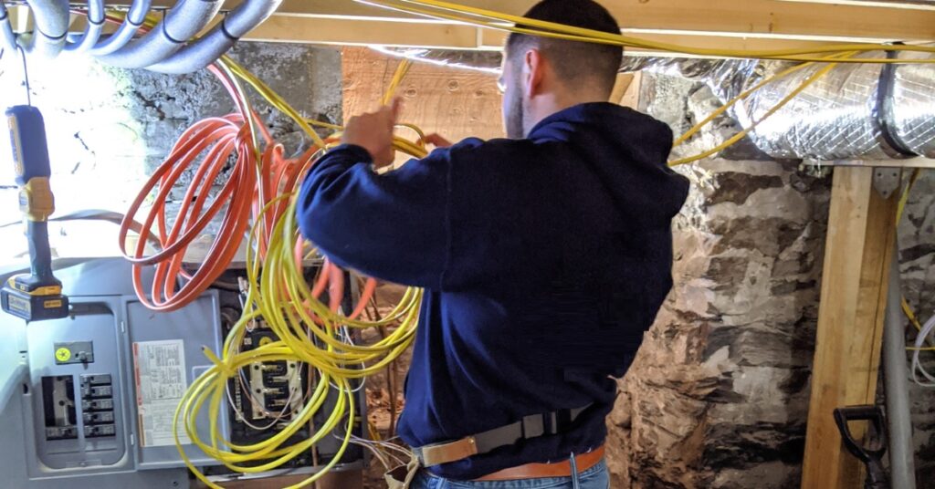 replacing electrical panel at home residence