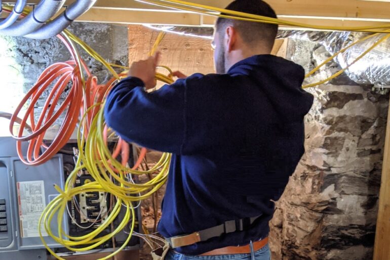 replacing electrical panel at home residence